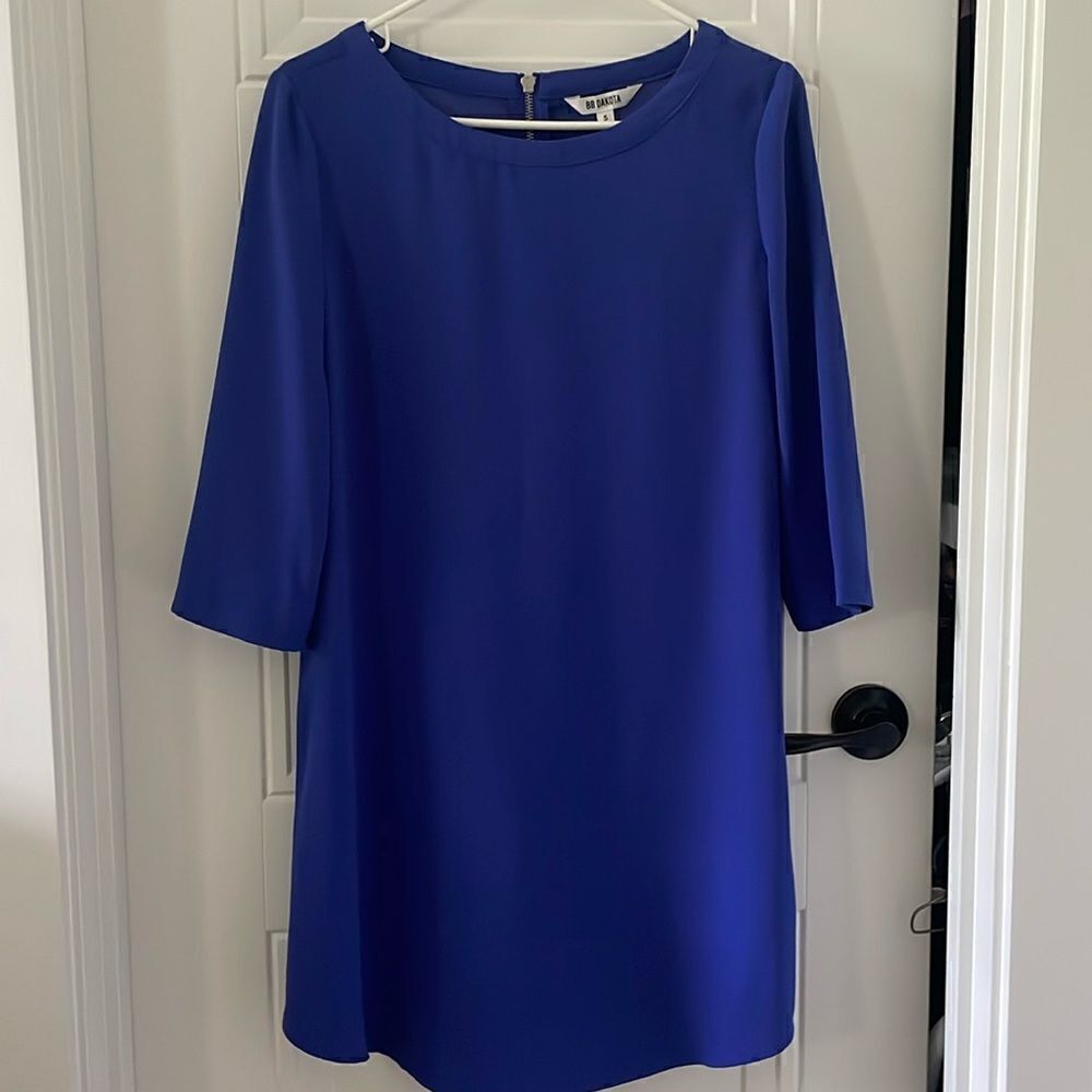 BB Dakota Blue Crepe Shift Dress